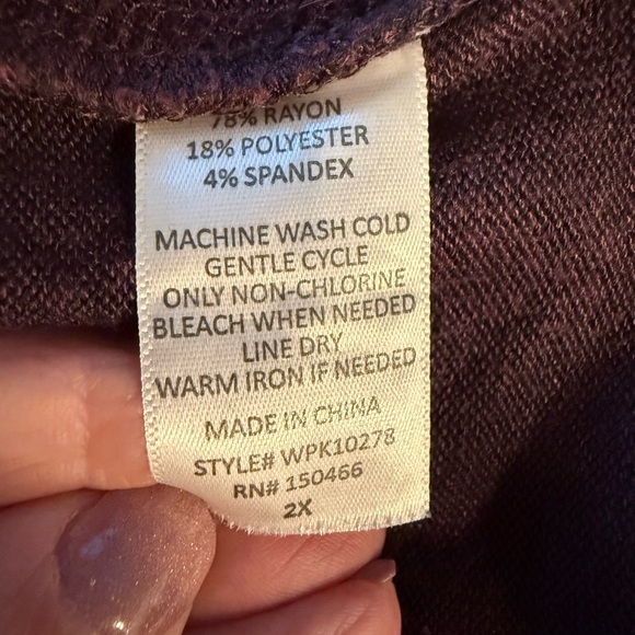 Market & Spruce 3/4 Sleeve Deep Purple Knit Top - Picture 3 of 3